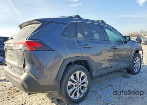 2025 Toyota Rav4 Xle Premium z USA, uszkodzony, nr VIN 2T3C1RFV4SC308354